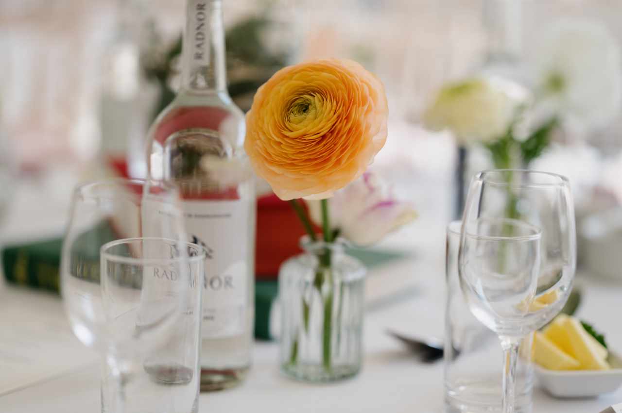 Wedding table decoration flower